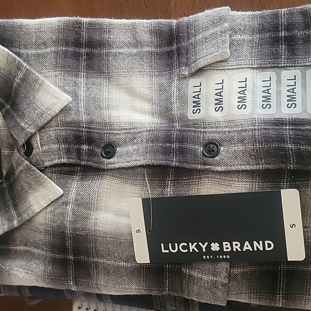 Lucky brand flannels - Picture 2 of 3